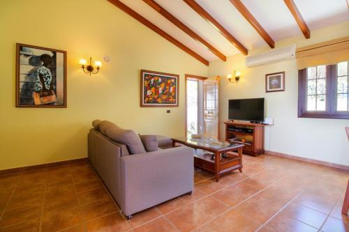 Villa Baez