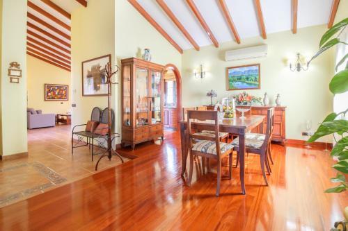 Villa Baez