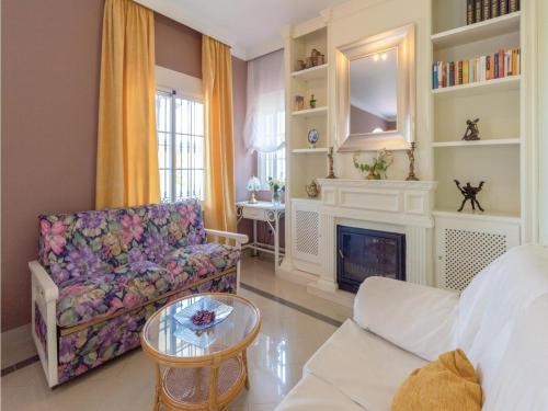 Two-bedroom Holiday Home In Velez - Malaga