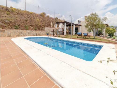 Two-bedroom Holiday Home In Velez - Malaga