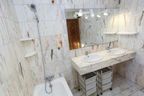 Villa Geranis - Piscina Privada
