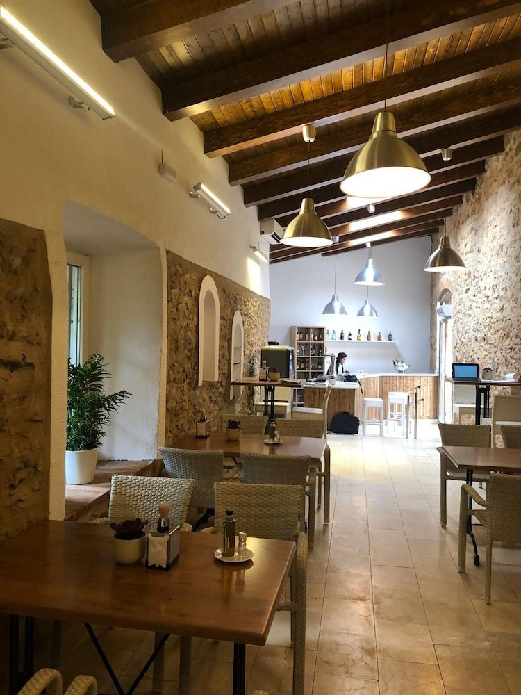 Hotel La Muralla