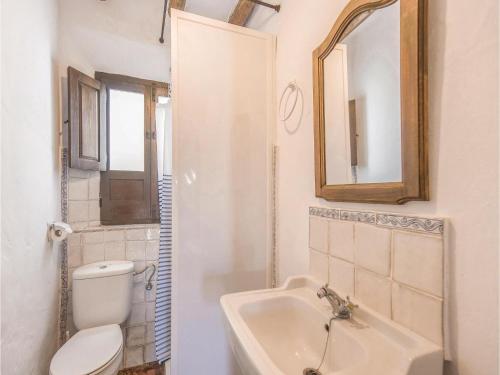 Three-bedroom Holiday Home In Zahara de La Sierra