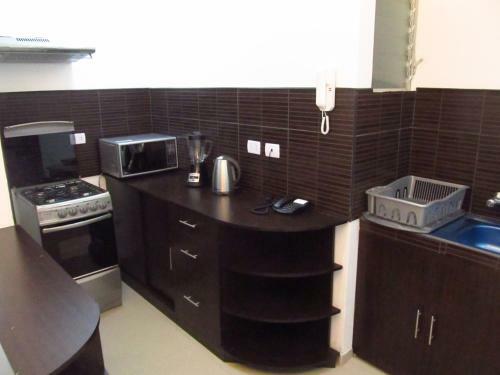 Los Nogales Apartments