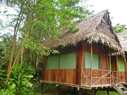 Wimba Lodge