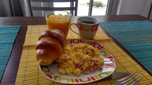 Hostal Bach�g