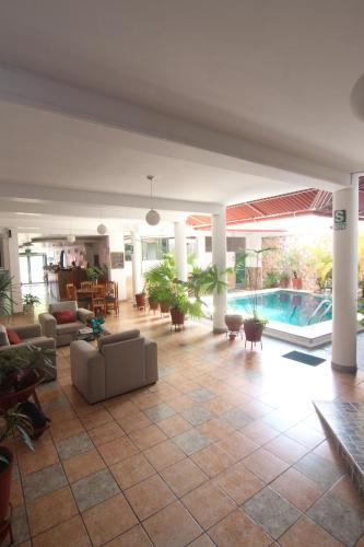 Hotel Rio Mayo