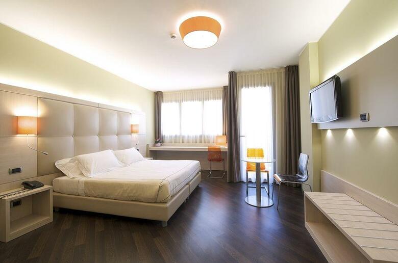 Hotel Acca Palace