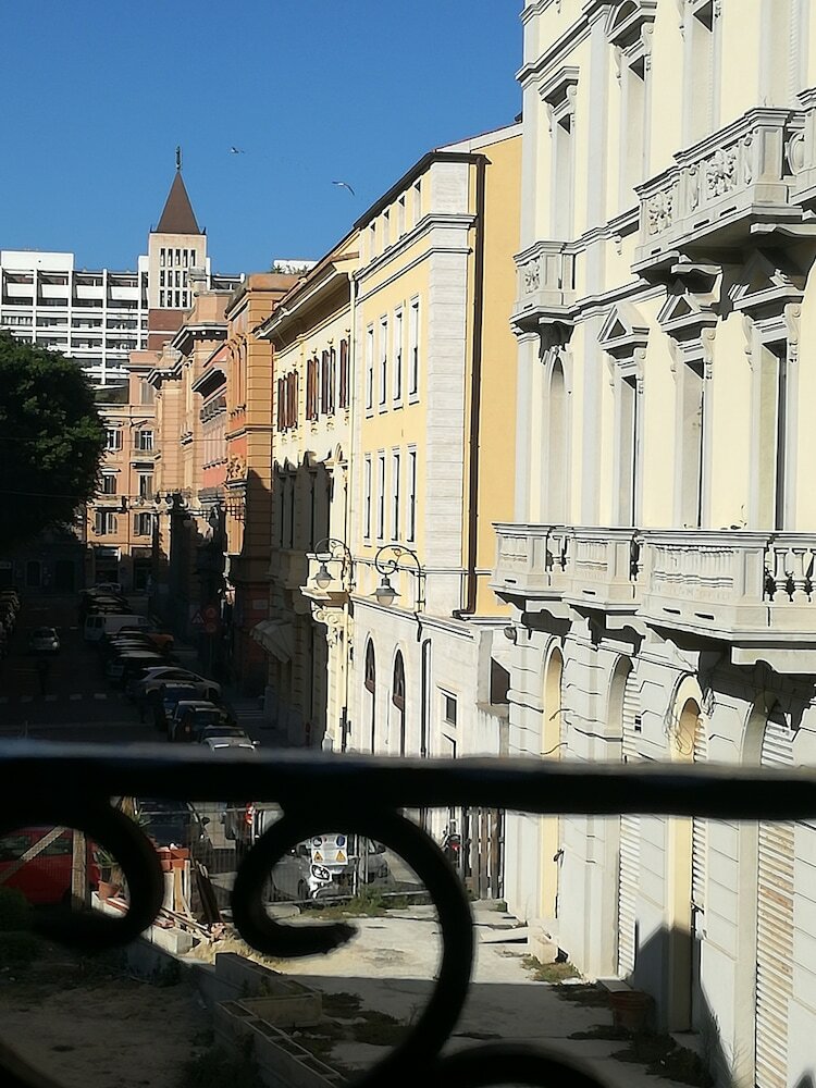Bed & Breakfast Cagliari Novecento