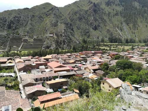 Albergue Rostros Del Valley Ollantaytambo B&B
