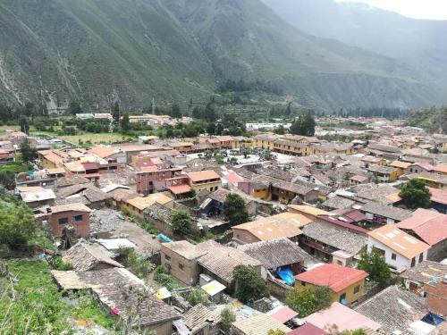Albergue Rostros Del Valley Ollantaytambo B&B