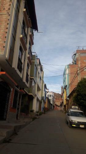 Hostal Intiwatana Inn