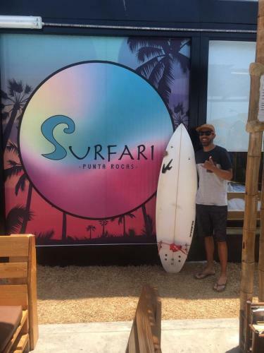 Albergue Surfari Punta Rocas