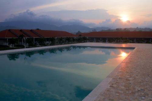 Hotel Bella Terra Laguna Azul Resort & Spa