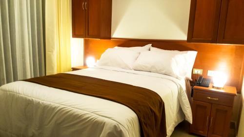 Retama Hotel