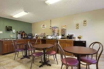 Hotel Super 8 Huntsville Alabama