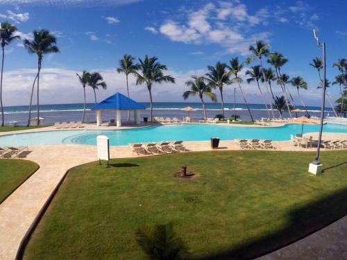 Spectacular Frontline Beach Apartment, Las Olas By Metro, Juan Dolio
