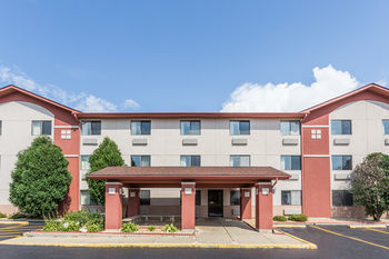 Hotel Super 8 St. Charles