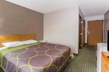 Hotel Super 8 St. Charles