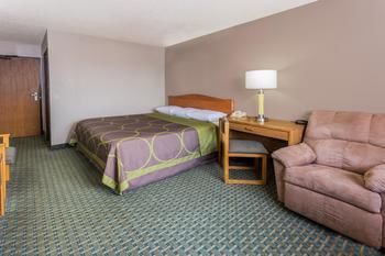 Hotel Super 8 St. Charles