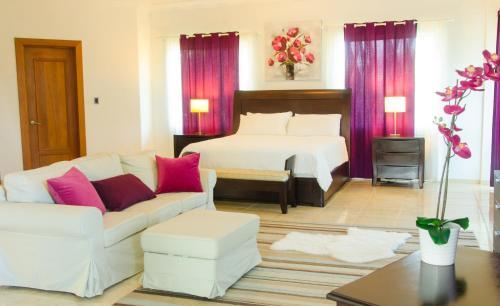 Fashion Villa Tortuga Bay A14