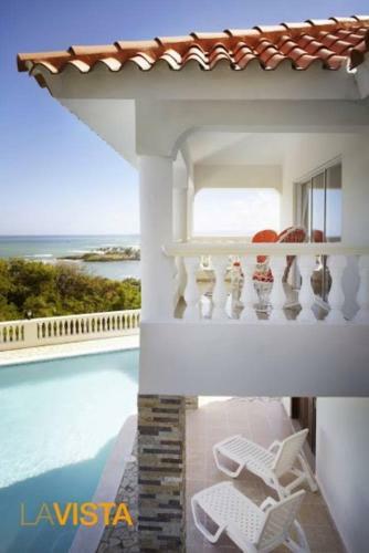 La Vista Villa