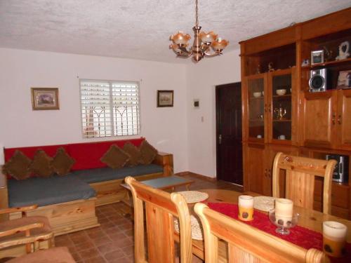 La Casa De Juan