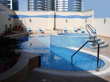 Hotel Grand Bellevue(Suite de Negocios)