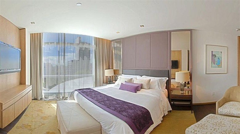 Hotel St. Regis