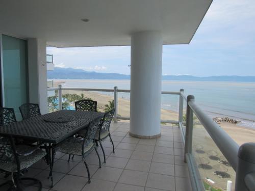 Apartamento Condo With Ocean View