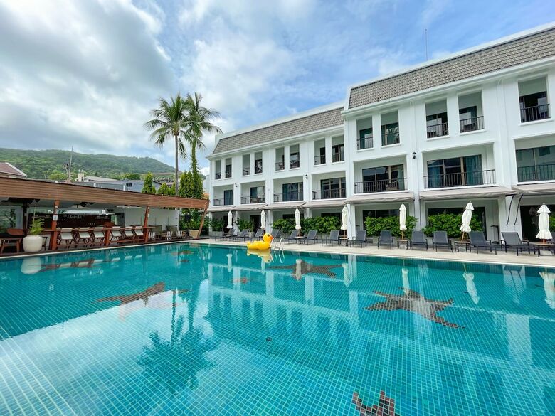 Hotel Sawaddi Patong Resort (deluxe)