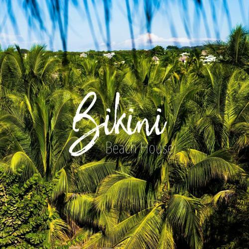 Hostal Bikini Beach House