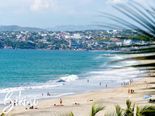 Hostal Bikini Beach House