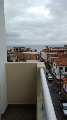 Blaze Hotel & Suite