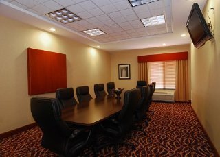 Hotel Comfort Suites