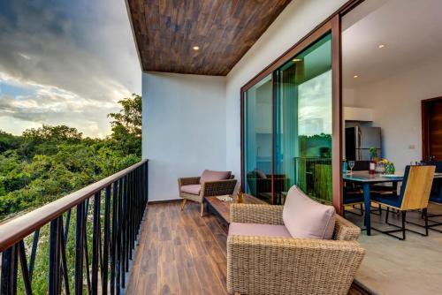 Lunata Apartment 102