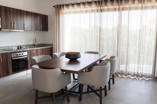 Lunata Apartment 202