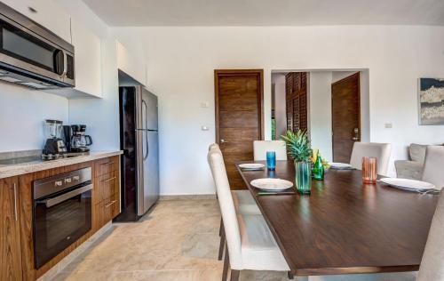 Lunata Apartment 101