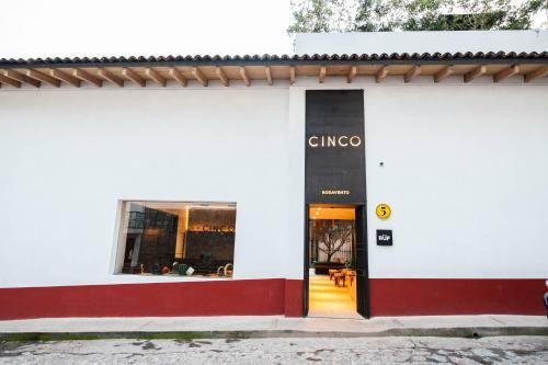 Hotel Cinco Rodavento