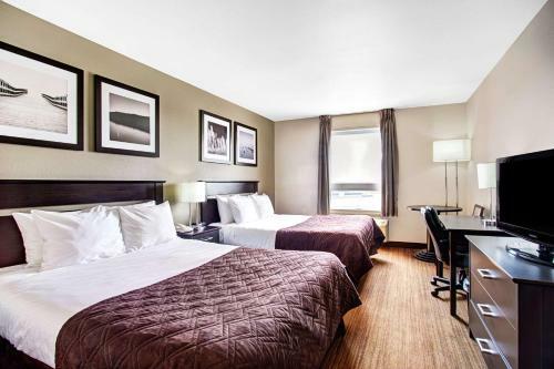 Hotel Super 8 Lachenaie