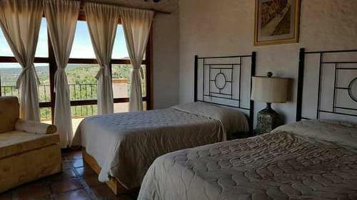 B&B Balcones