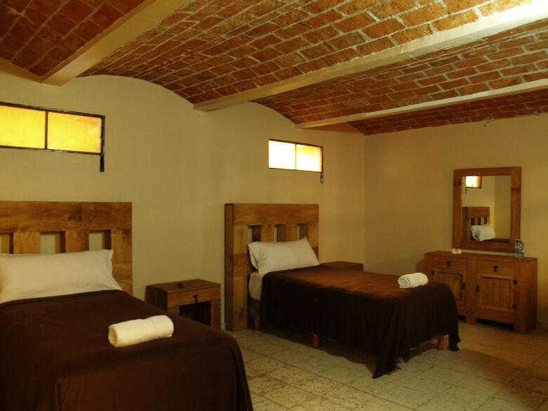Hotel Meson Del Conde