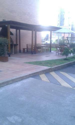 Apartamento Colina Club Residencial