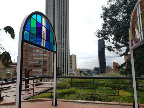 Aparta-estudio Tipo Loft Centro Ineternacional Bogota-colombia