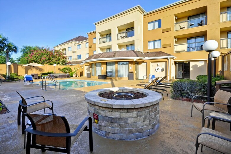 Hotel Courtyard By Marriott Jacksonville Airport