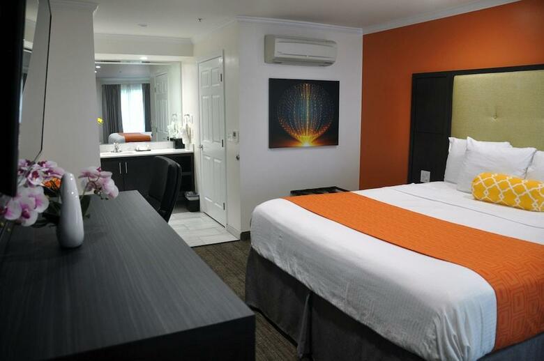 Hotel Days Inn San Jose Airport