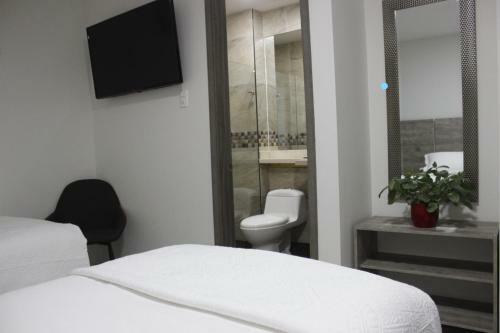 Ari Hotel