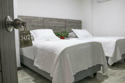 Ari Hotel