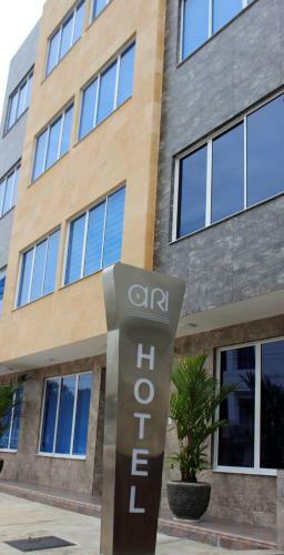 Ari Hotel