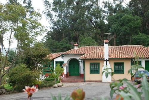 Hotel Campestre Hacienda Santa Rosalia